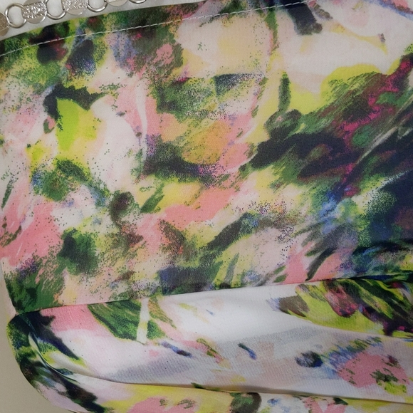 Chic Happens Floral Semi-Sheer Beach Swim Cover Up Medium - Picture 12 of 16